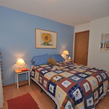 Seclusion Bay Resort West Kelowna Bagian luar foto