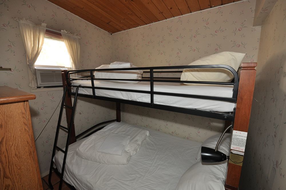 Seclusion Bay Resort West Kelowna Bagian luar foto