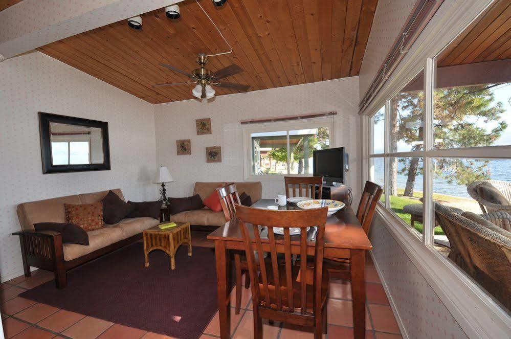Seclusion Bay Resort West Kelowna Bagian luar foto