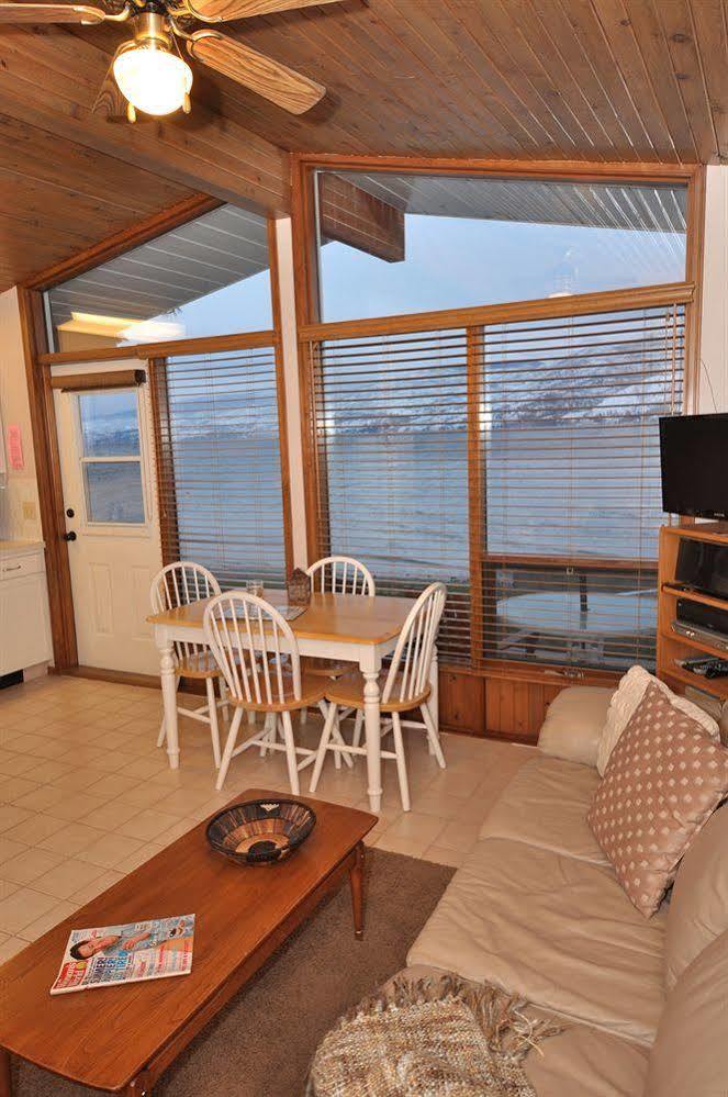 Seclusion Bay Resort West Kelowna Bagian luar foto